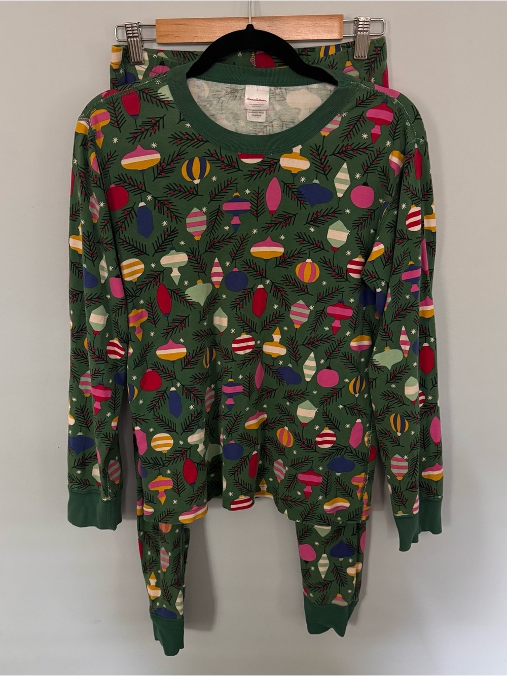 Hanna Andersson Women's Small Christmas Ornament Organic Cotton Pajama Set Green